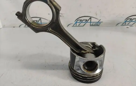 Volvo XC60 Piston 82L175 F102