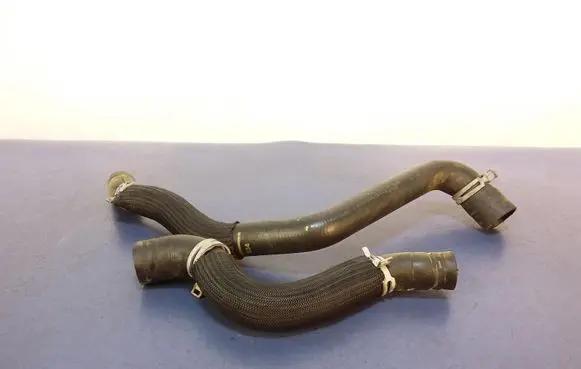 Citroen C4 II Engine coolant pipe/hose