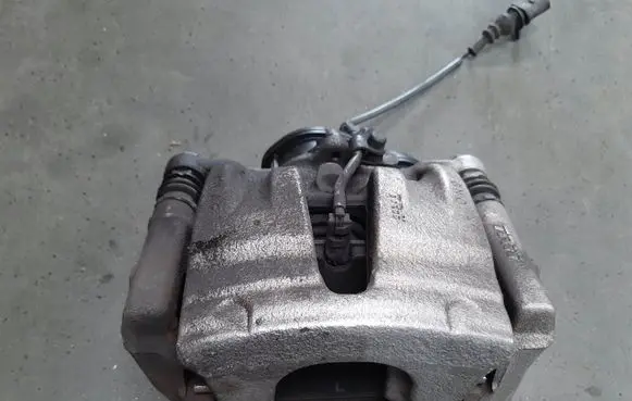 Audi Q7 4M Rear brake caliper 4M0615405CA