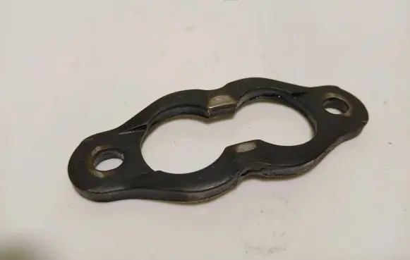 Audi A4 S4 B8 8K Fuel Injector clamp holder