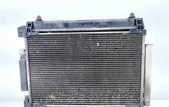 Toyota Yaris Radiator set 