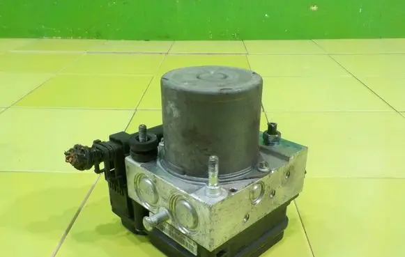 Honda CR-V ABS Pump 0265950680 ZP10
