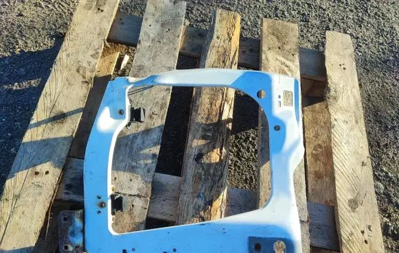 Ford Transit Headlight/headlamp mounting bracket YC1113K019AB 13K010