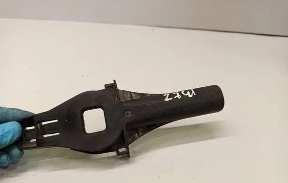Audi Q3 8U Radiator mount bracket 8K0805201A