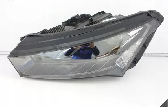 Skoda Enyaq iV Headlight/headlamp 5LB941017B