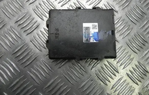 Toyota Auris E180 Gearbox control unit/module 8953512011 G3264