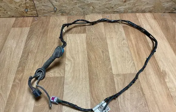 Opel Zafira B Tailgate/trunk wiring harness 13158674 0520051230020930 20051230