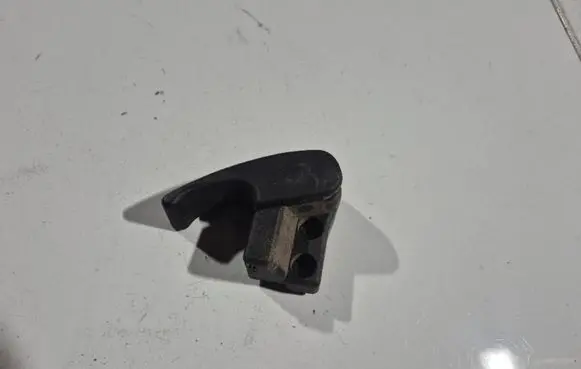 Skoda Octavia Mk1 (1U) Engine bonnet (hood) release handle 1H1823533