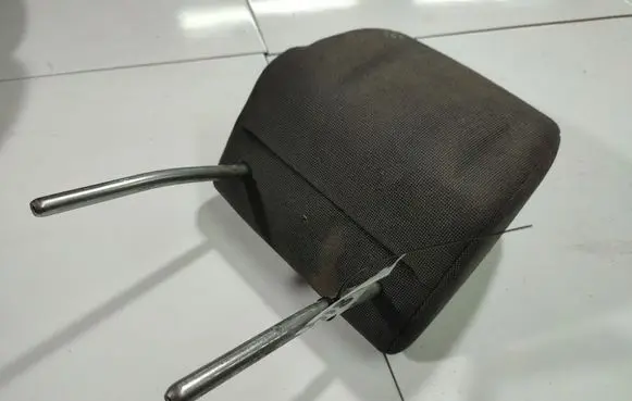 Ford Focus C-MAX Front seat headrest 