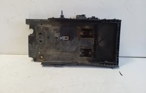 Ford Galaxy Battery tray DG9310723AE