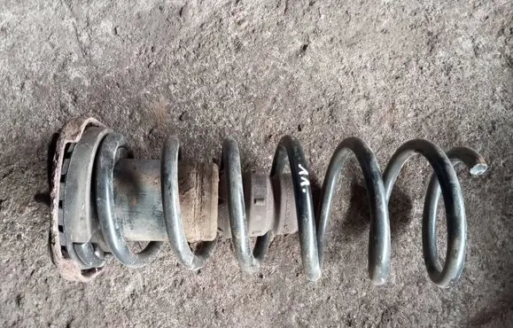 Volvo XC60 Rear coil spring 31262885