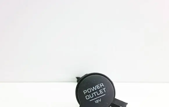 Volkswagen PASSAT B5 12 V Socket (rear) 