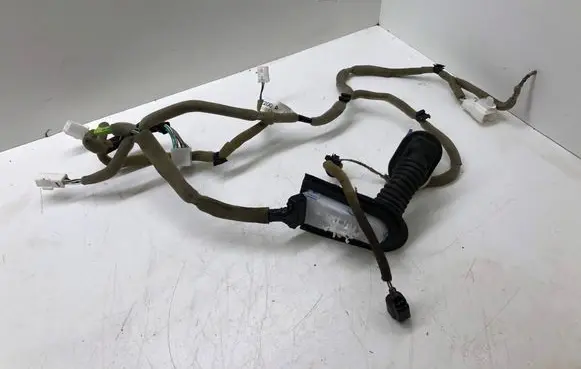 Mazda CX-7 Front door wiring loom EH1667200A