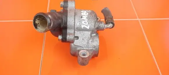 Suzuki Grand Vitara II Thermostat/thermostat housing 20MB9