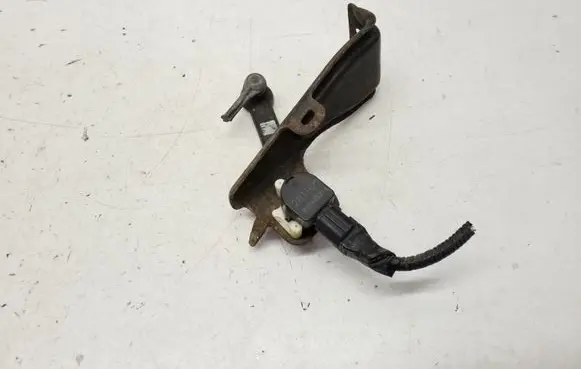 Headlight/headlamp level sensor