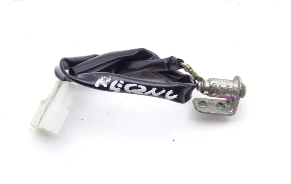 Ford Ranger Hand brake control module FORD_RANGER_III_MAZDA_BT-50_06-11_CZUJNIK_HAMULCA_RĘCZNEGO