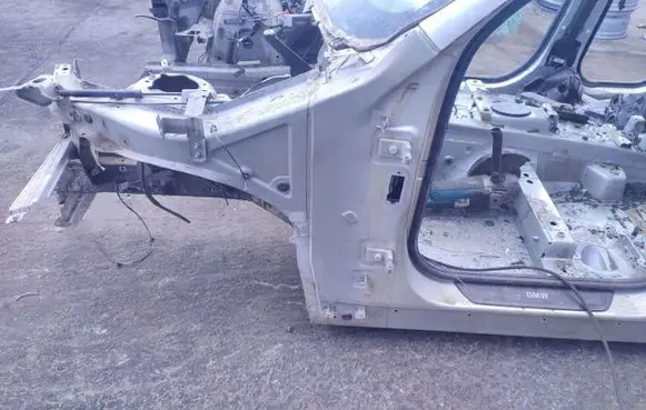 BMW M5 Front piece kit 