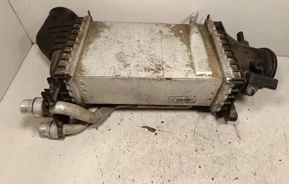 Mercedes-Benz SLK R172 Intercooler radiator A2740900414
