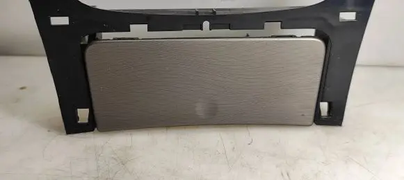 Ashtray (front)