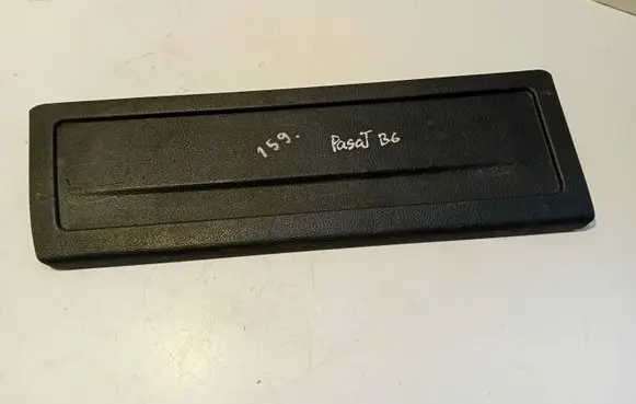 Volkswagen PASSAT B6 Other trunk/boot trim element 3C9867464