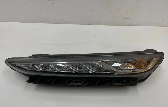 Hyundai Kona I Headlight/headlamp 92207J9000