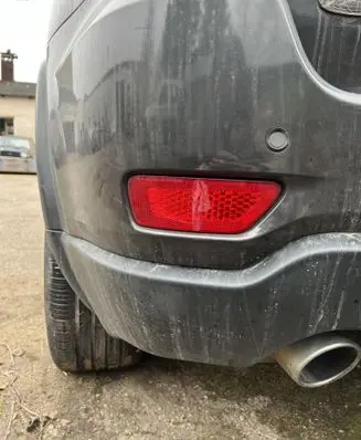 Jeep Grand Cherokee Rear tail light reflector 