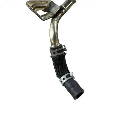 Subaru Forester SK Engine coolant pipe/hose 22X