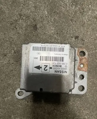 Nissan Primera Airbag control unit/module 0Z910098Z0 HH2T50EE02AY3A 00AV07886