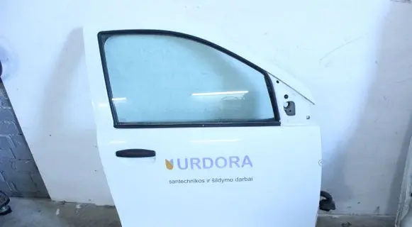 Dacia Dokker Front door