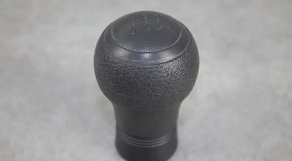 Dacia Sandero Gear lever shifter trim leather/knob