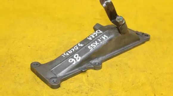 Hyundai ix 55 Engine mount bracket D6EA