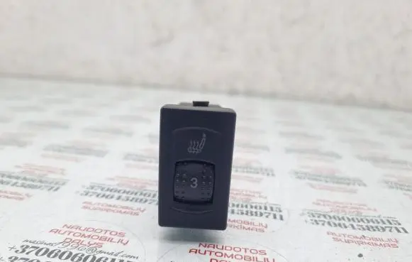 Volkswagen PASSAT B5.5 Seat heating switch 3B0963563C