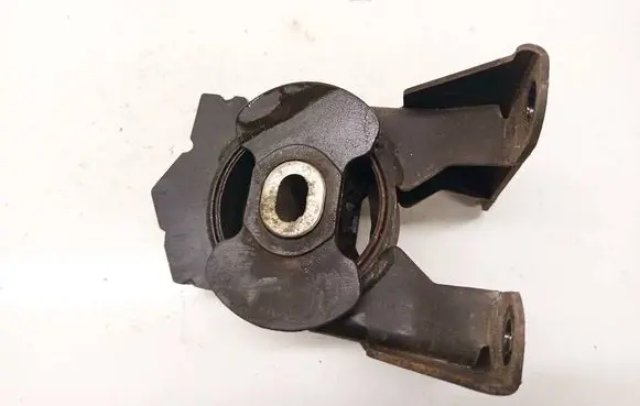 Nissan e-NV200 Engine mount bracket 