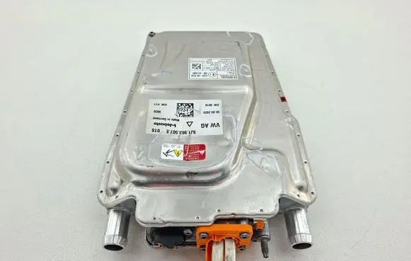 Porsche Taycan 9J1 Auxiliary pre-heater (Webasto) 9J1963507E 122R000550