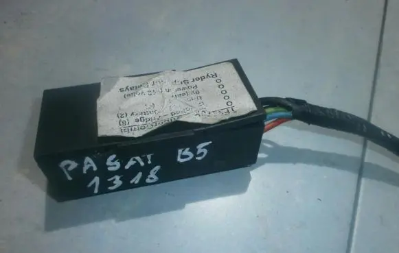 Volkswagen PASSAT B5 Other control units/modules