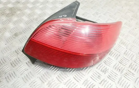 Peugeot 206 Rear/tail lights