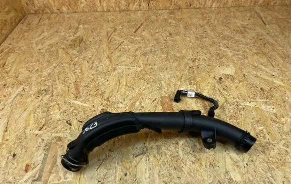 Engine coolant pipe/hose