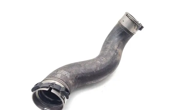 Mercedes-Benz E W212 Intercooler hose/pipe A2045283282