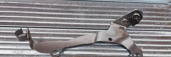 BMW X4 G02 Muffler mount bracket/holder 8664540 10721452 10218010