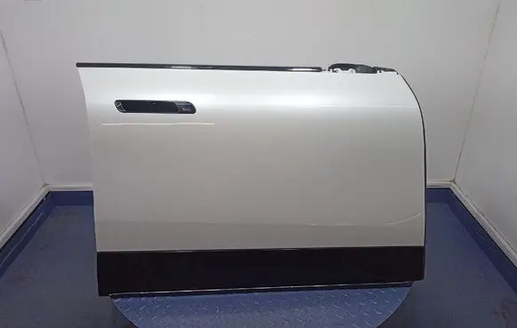 BMW iX3 G08 Front door 