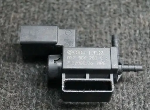 Audi A6 S6 C6 4F Turbo solenoid valve 037906283C
