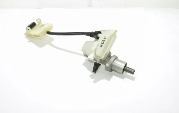 Ford C-MAX I Master brake cylinder 03350886401