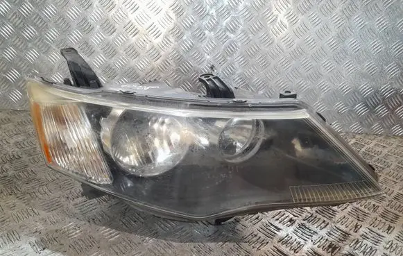 Mitsubishi Outlander Headlight/headlamp