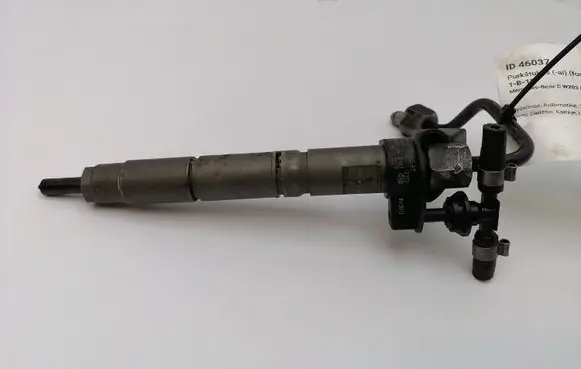 Mercedes-Benz C W203 Fuel injector A6420700587 0445115027
