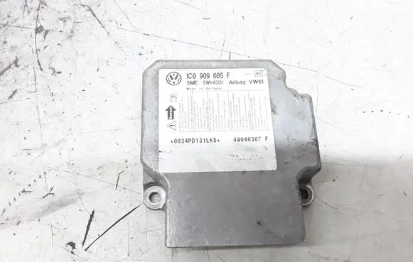 Skoda Superb B5 (3U) Airbag control unit/module 1C0909605F