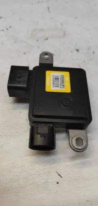 Hyundai Kona I Fan control module 25385D9000 QL282003090327 66GF17