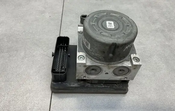 Opel Mokka B ABS Pump 9842946180