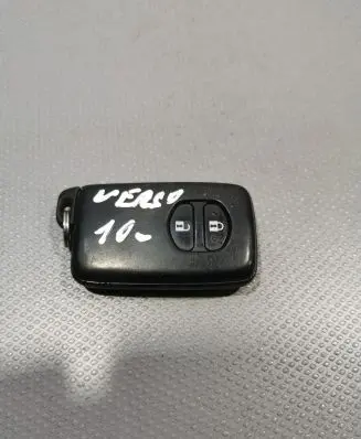 Toyota Verso Ignition key/card 
