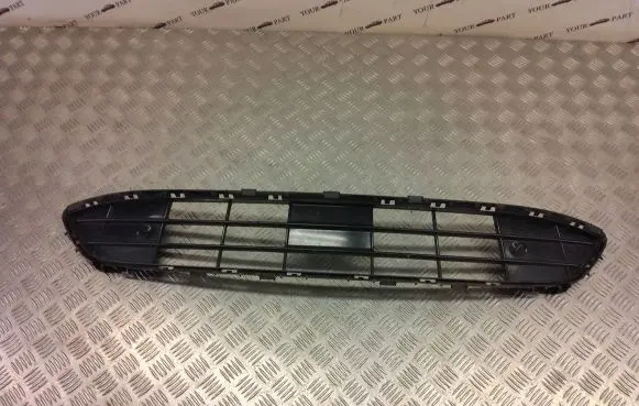 Ford Kuga II Front bumper lower grill GV4417D635V