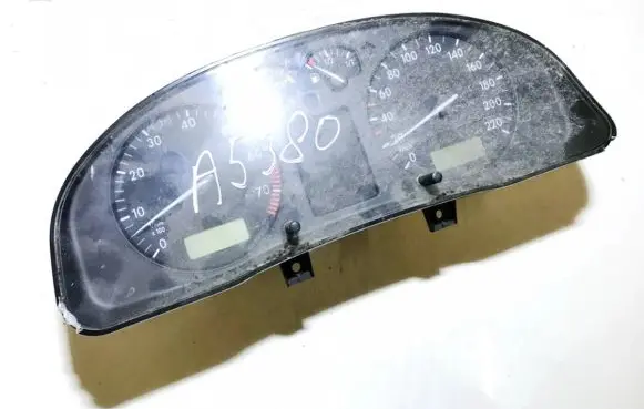 Volkswagen PASSAT B5 Speedometer (instrument cluster) 09051940090